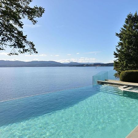 Oceanside Lodge Saanich Inlet North Saanich Экстерьер фото