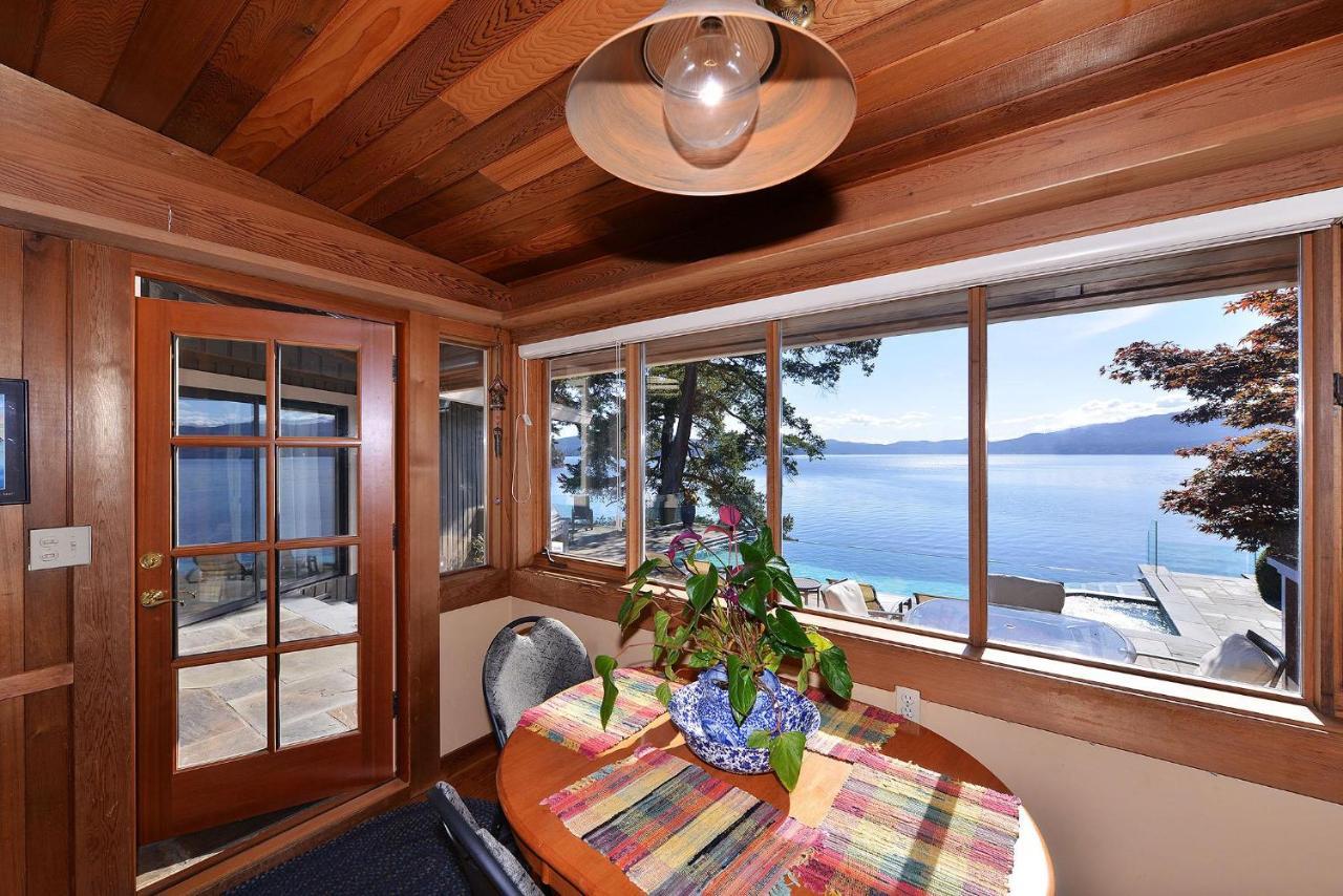 Oceanside Lodge Saanich Inlet North Saanich Экстерьер фото